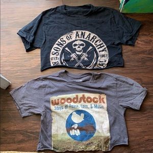 Cut off graphic tee’s (crop top fit)